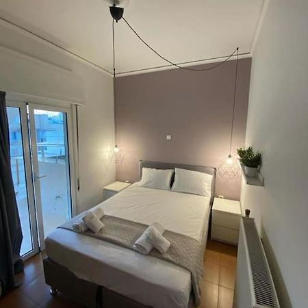 Ferienwohnung Pent House With Terrace Piräus Exterior foto