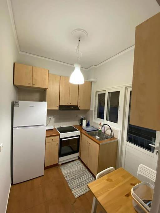 Ferienwohnung Pent House With Terrace Piräus Exterior foto